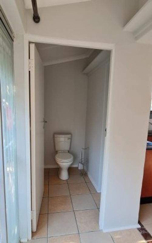 To Let 1 Bedroom Property for Rent in Strand Western Cape